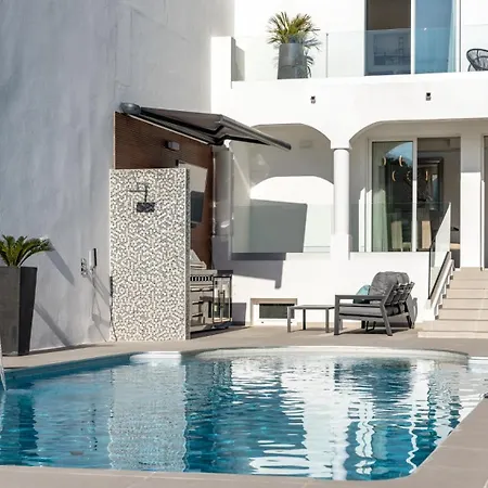 Azure Villa Quarteira