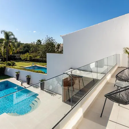 Villa Azure *