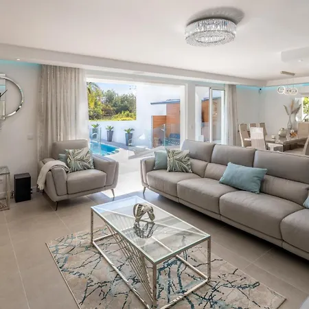 Azure Villa *